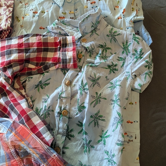 Kids' Assorted Patterned Shirts LOT - Picture 7 of 8